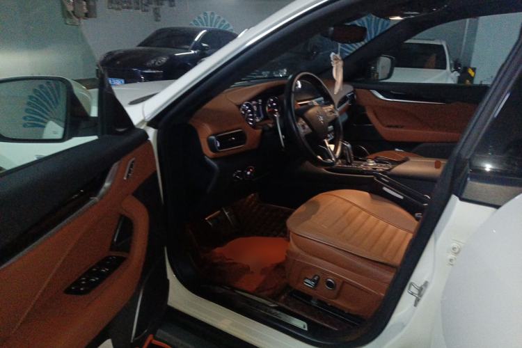 Used Maserati Levante 2021 3.0T Standard Edition Driver Seat