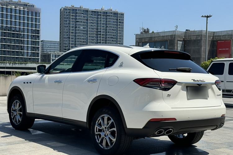 Used Maserati Levante 2021 3.0T Standard Edition Exterior 3