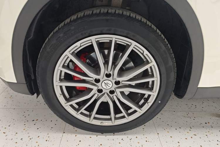 Used Maserati Levante 2021 3.0T Standard Edition Exterior 4