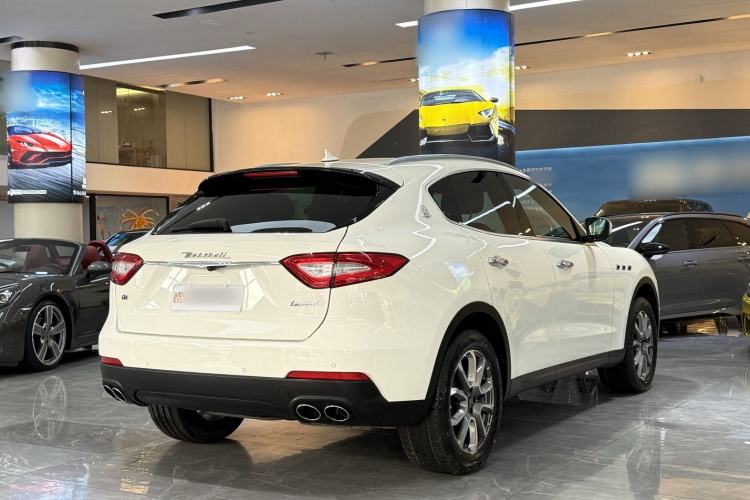 Used Maserati Levante 2021 3.0T Standard Edition Exterior 4