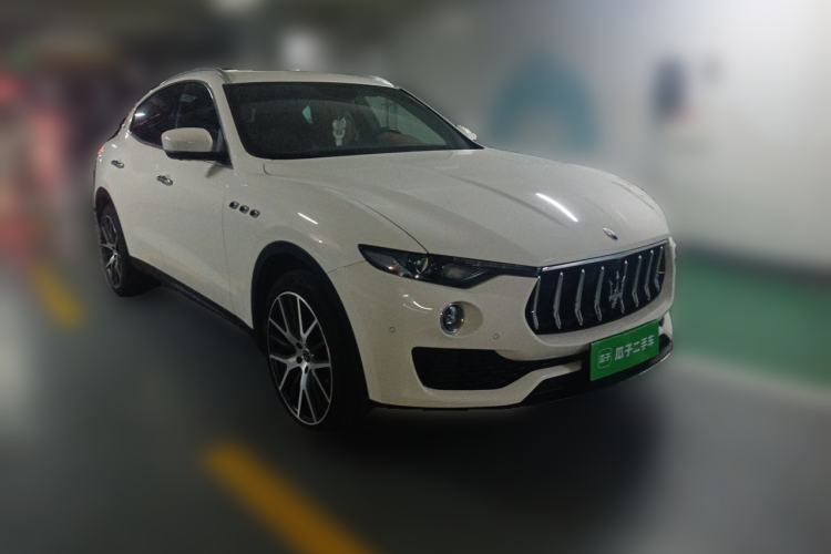 Used Maserati Levante 2021 3.0T Standard Edition Front Right 45 Deg