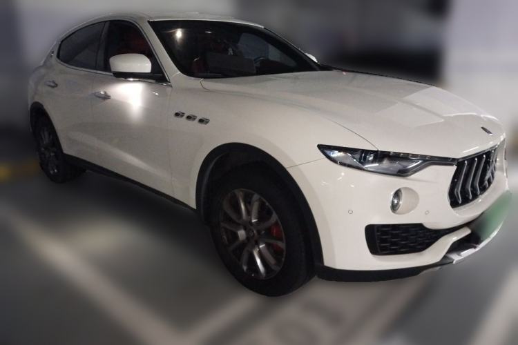 Used Maserati Levante 2021 3.0T Standard Edition Front Right 45 Deg