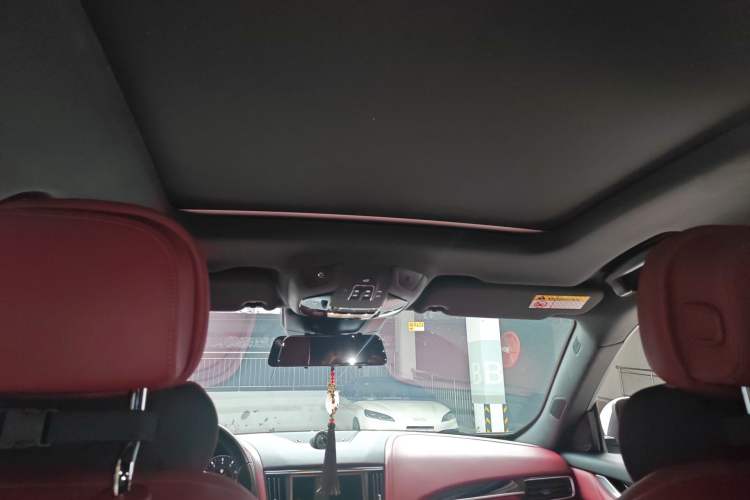 Used Maserati Levante 2021 3.0T Standard Edition Headliner