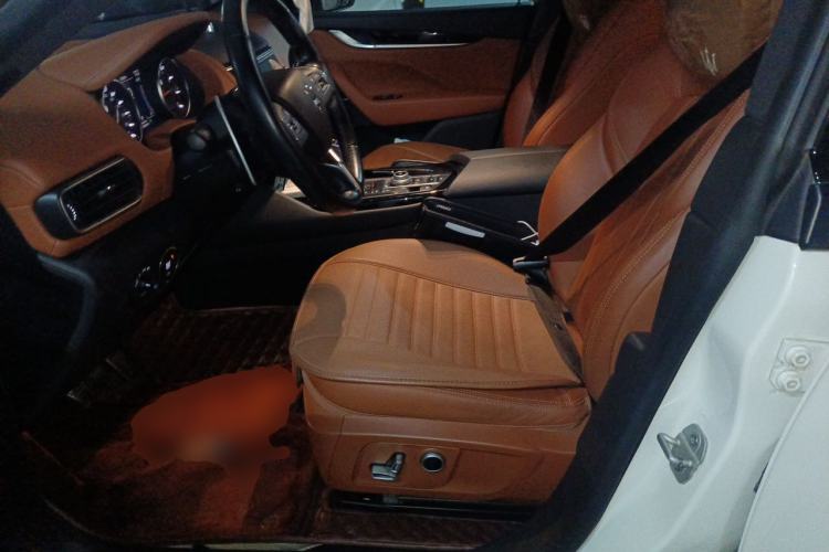 Used Maserati Levante 2021 3.0T Standard Edition Left Front Seat