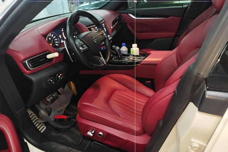 Used Maserati Levante 2021 3.0T Standard Edition Left Front Seat