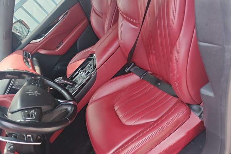 Used Maserati Levante 2021 3.0T Standard Edition Left Front Seat
