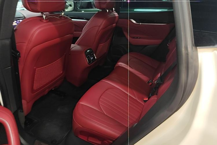 Used Maserati Levante 2021 3.0T Standard Edition Left Rear Seat
