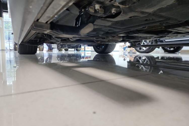 Used Maserati Levante 2021 3.0T Standard Edition Left Side Sill