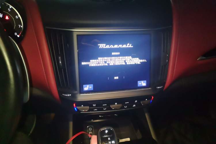 Used Maserati Levante 2022 2.0T GT Sharp Edition Audio And AC Panel