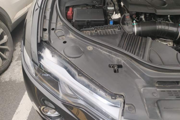 Used Maserati Levante 2022 2.0T GT Sharp Edition Engine Bay Right