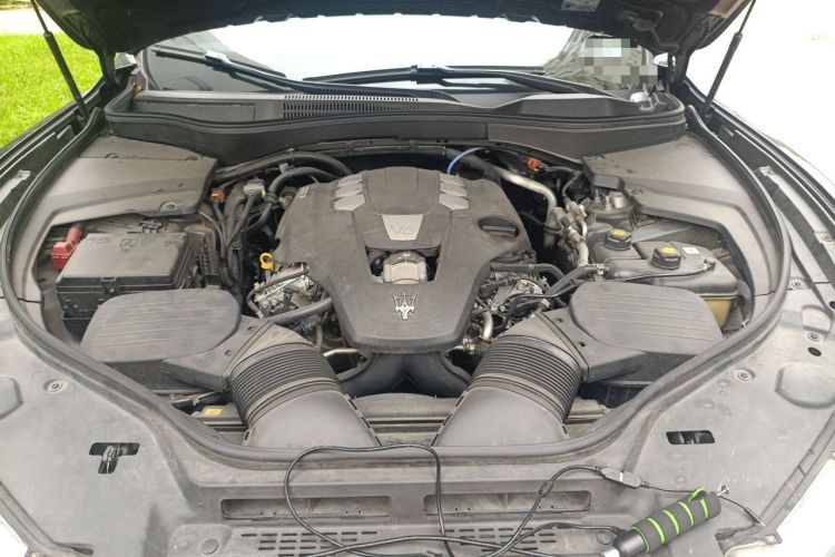 Used Maserati Levante 2022 3.0T Modena Engine Bay