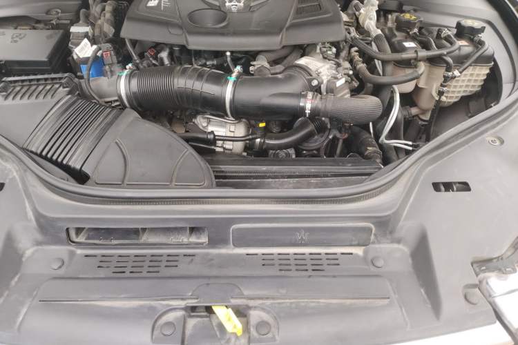 Used Maserati Levante 2022 2.0T GT Sharp Edition Engine Bay