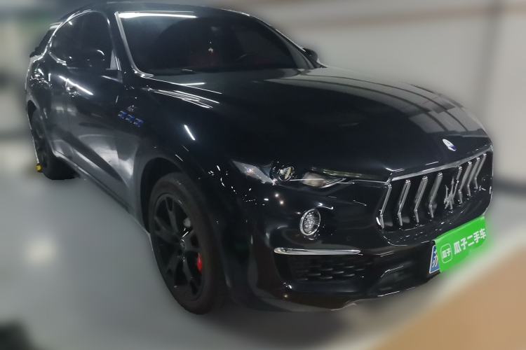 Used Maserati Levante 2022 2.0T GT Sharp Edition Front Right 45 Deg