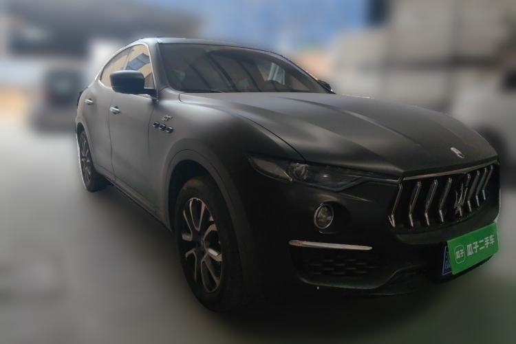 Used Maserati Levante 2022 2.0T GT Sharp Edition Front Right 45 Deg