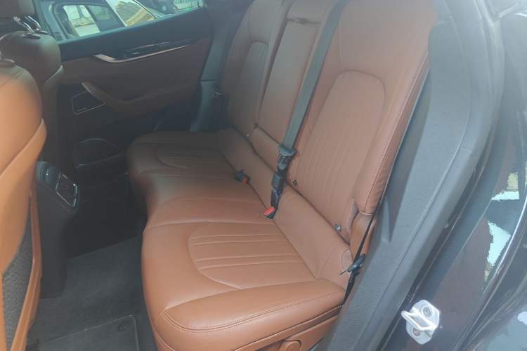 Used Maserati Levante 2022 2.0T GT Sharp Edition Left Rear Seat