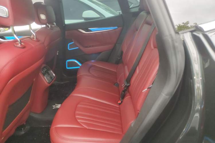 Used Maserati Levante 2022 2.0T GT Sharp Edition Left Rear Seat