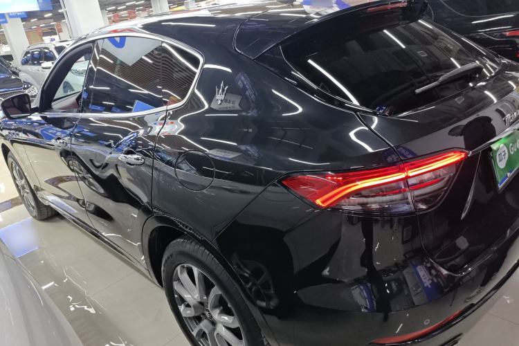 Used Maserati Levante 2022 2.0T GT Sharp Edition Left Side