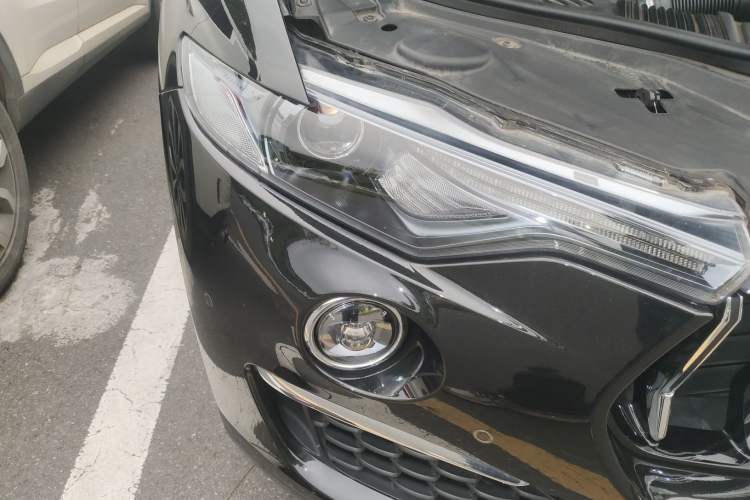 Used Maserati Levante 2022 2.0T GT Sharp Edition Right Front Headlight