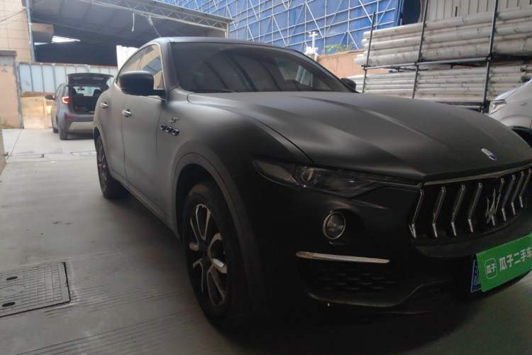 Used Maserati Levante 2022 2.0T GT Sharp Edition Right Front Headlight