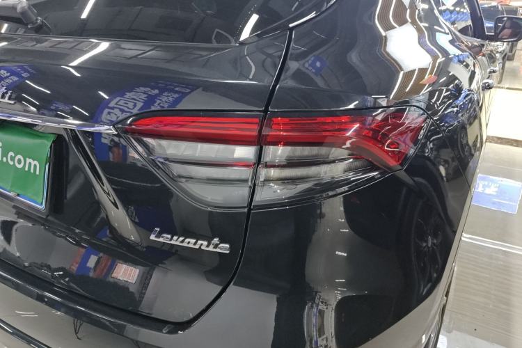 Used Maserati Levante 2022 2.0T GT Sharp Edition Right Rear Taillight