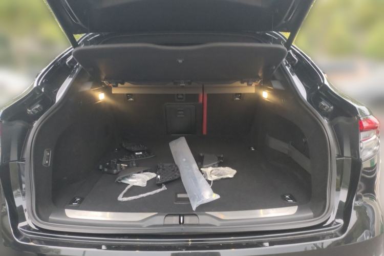Used Maserati Levante 2022 2.0T GT Sharp Edition Trunk