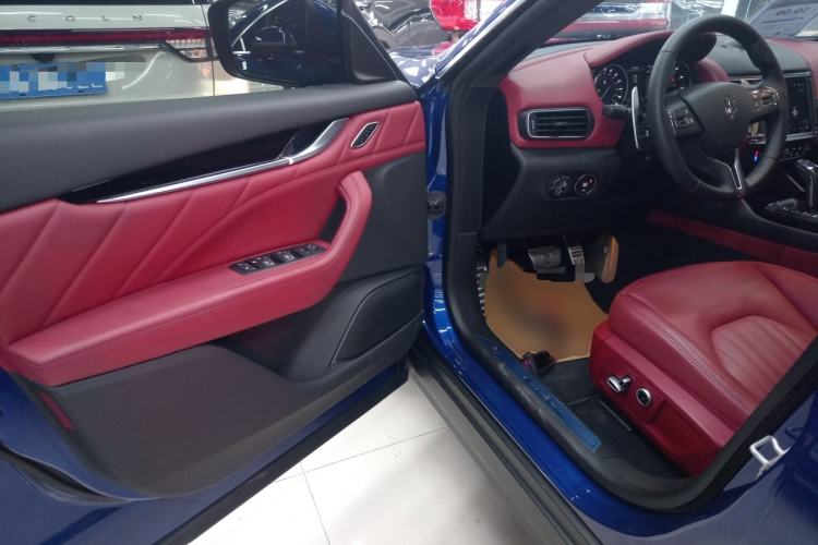 Used Maserati Levante 2022 2.0T GT Sharp Edition Driver Seat