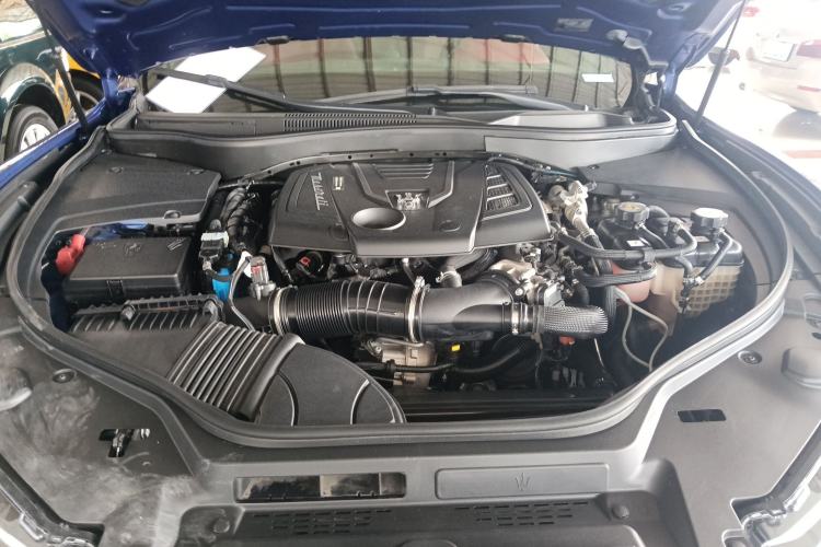 Used Maserati Levante 2022 2.0T GT Sharp Edition Engine Bay