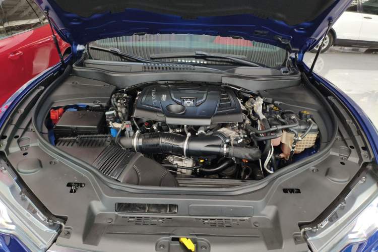 Used Maserati Levante 2022 2.0T GT Sharp Edition Engine Bay