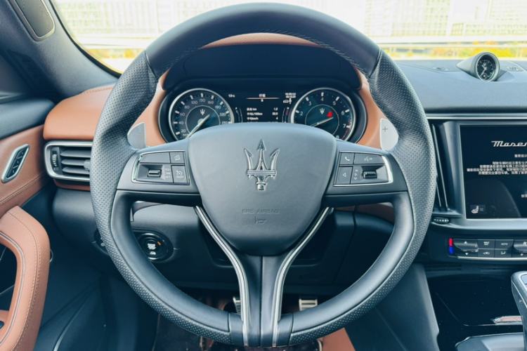 Used Maserati Levante 2022 3.0T Modena Interior 2