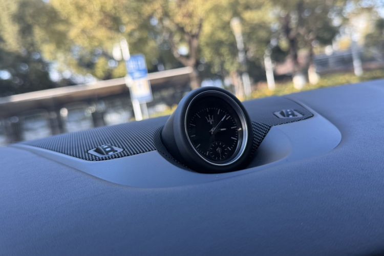 Used Maserati Levante 2022 3.0T Modena Interior 3