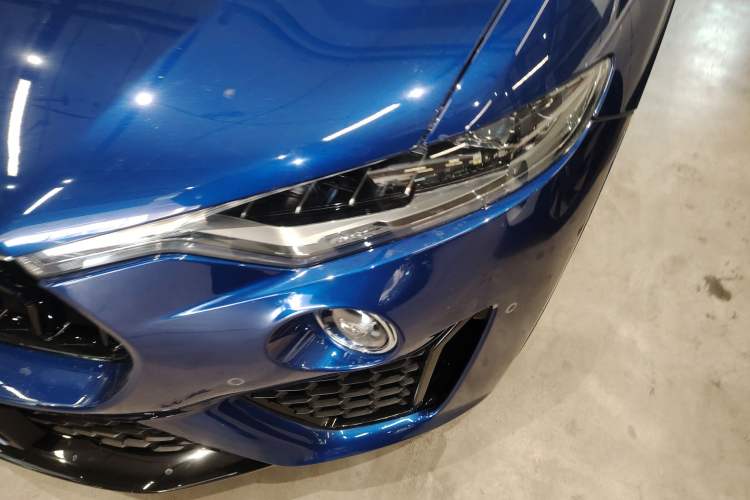 Used Maserati Levante 2022 3.0T Modena Left Front Headlight