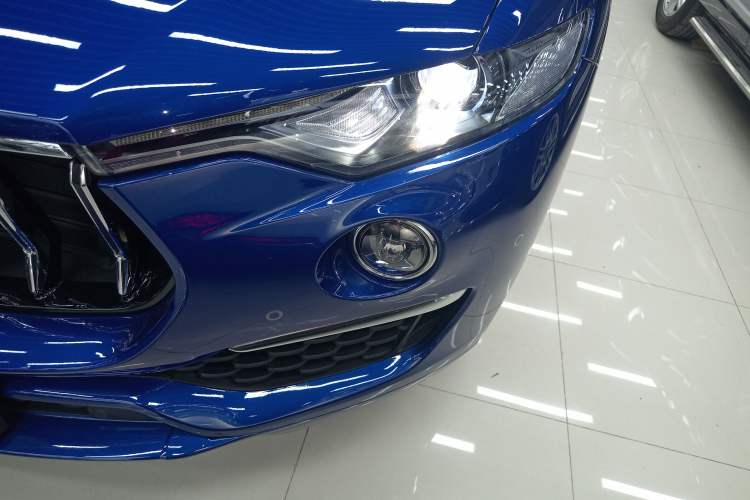 Used Maserati Levante 2022 2.0T GT Sharp Edition Left Front Headlight