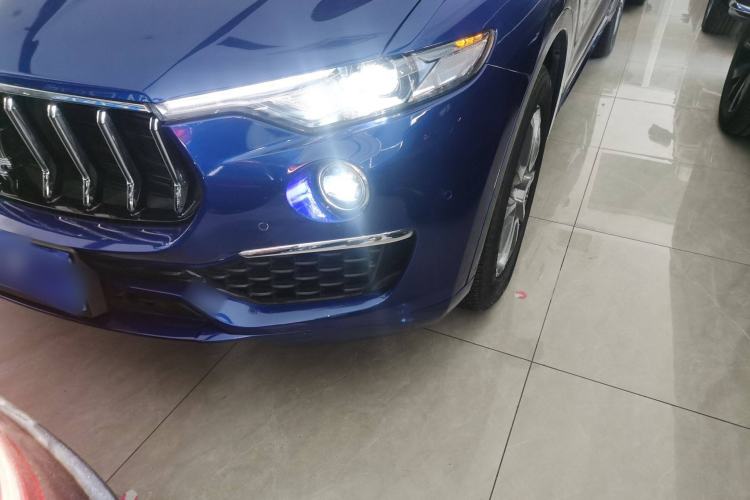 Used Maserati Levante 2022 2.0T GT Sharp Edition Left Front Headlight