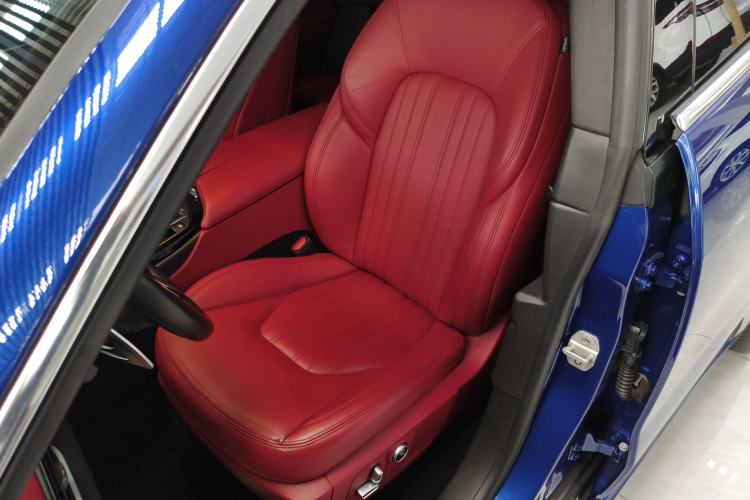 Used Maserati Levante 2022 2.0T GT Sharp Edition Left Front Seat