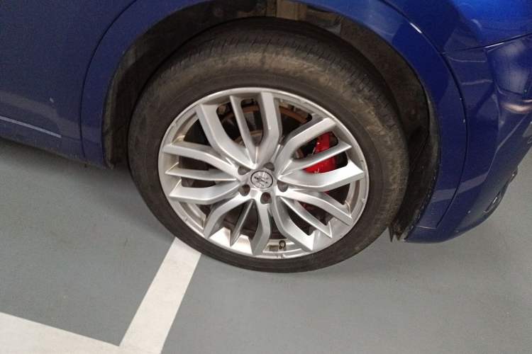 Used Maserati Levante 2022 3.0T Modena Right Front Wheel Hub