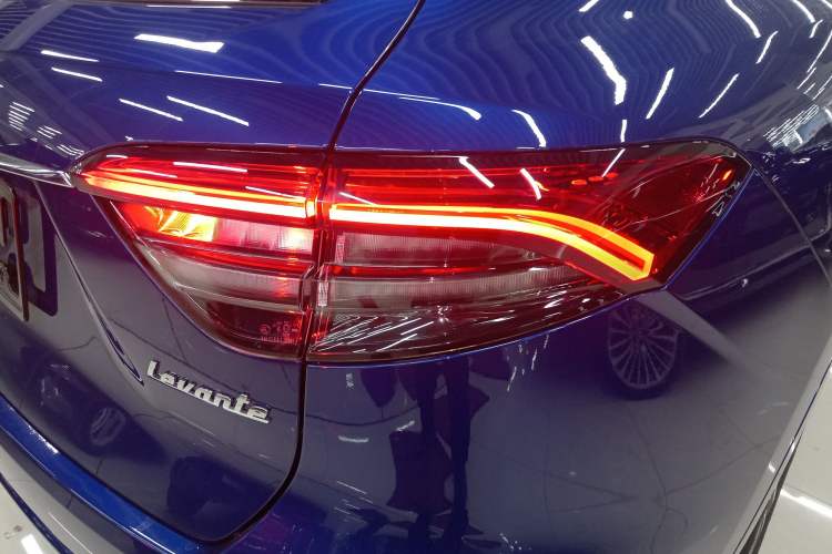 Used Maserati Levante 2022 2.0T GT Sharp Edition Right Rear Taillight