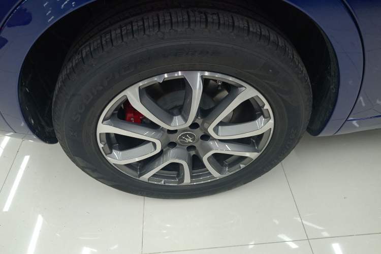 Used Maserati Levante 2022 2.0T GT Sharp Edition Right Rear Wheel Hub