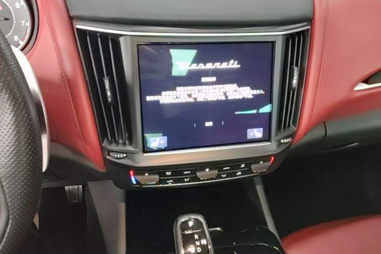 Used Maserati Levante 2022 3.0T Modena Audio And AC Panel