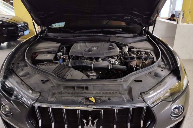 Used Maserati Levante 2022 2.0T GT Sharp Edition Engine Bay