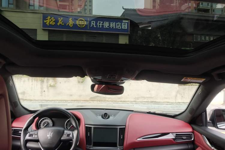 Used Maserati Levante 2022 3.0T Modena Headliner