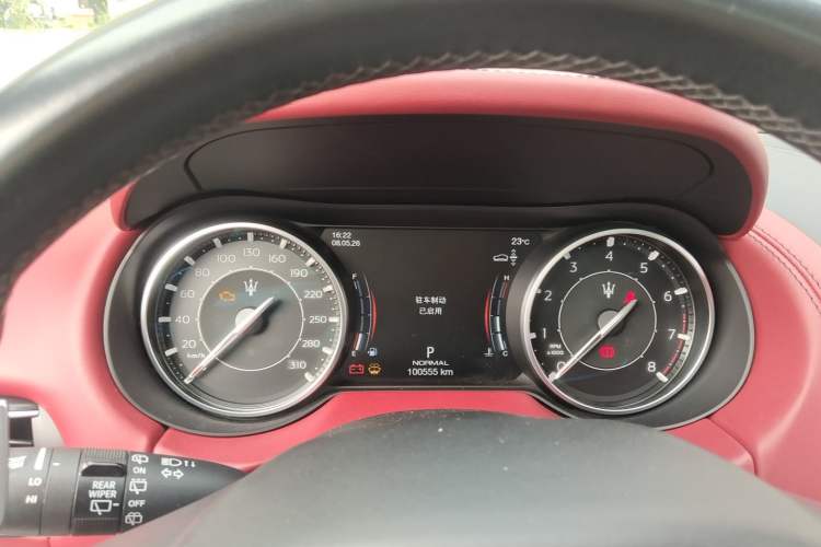 Used Maserati Levante 2022 3.0T Modena Instrument Cluster