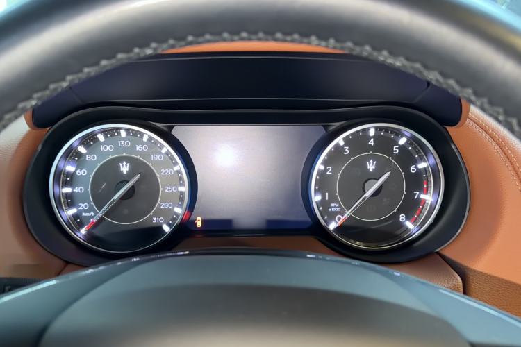 Used Maserati Levante 2022 2.0T GT Sharp Edition Instrument Cluster
