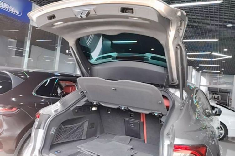 Used Maserati Levante 2022 3.0T Modena Trunk