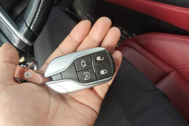 Used Maserati Levante 2022 3.0T Modena Vehicle Key