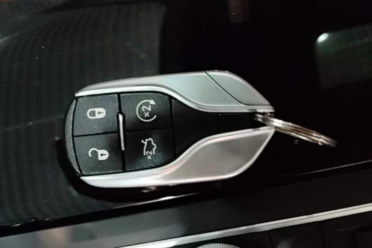 Used Maserati Levante 2022 3.0T Modena Vehicle Key