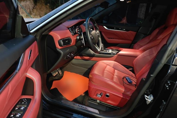 Used Maserati Levante 2022 3.0T Modena Driver Seat