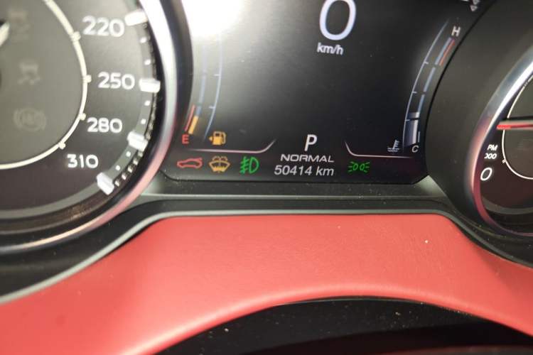 Used Maserati Levante 2022 3.0T Modena Odometer Close Up