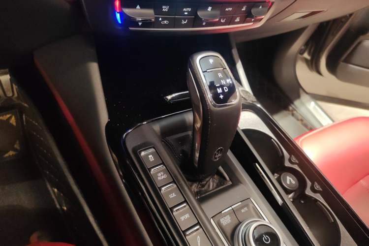 Used Maserati Levante 2022 3.0T Modena Gear Lever