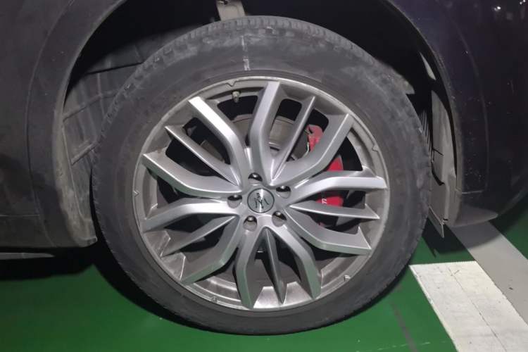 Used Maserati Levante 2022 3.0T Modena Right Front Wheel Hub