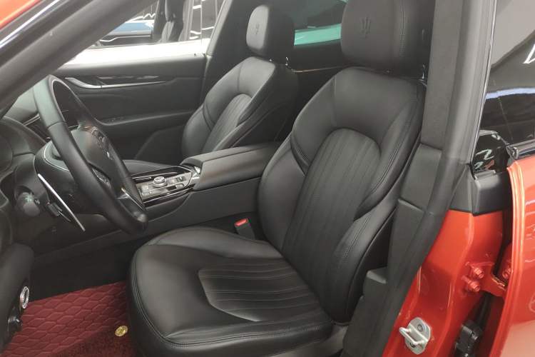 Used Maserati Levante 2022 2.0T GT Sharp Edition Left Front Seat